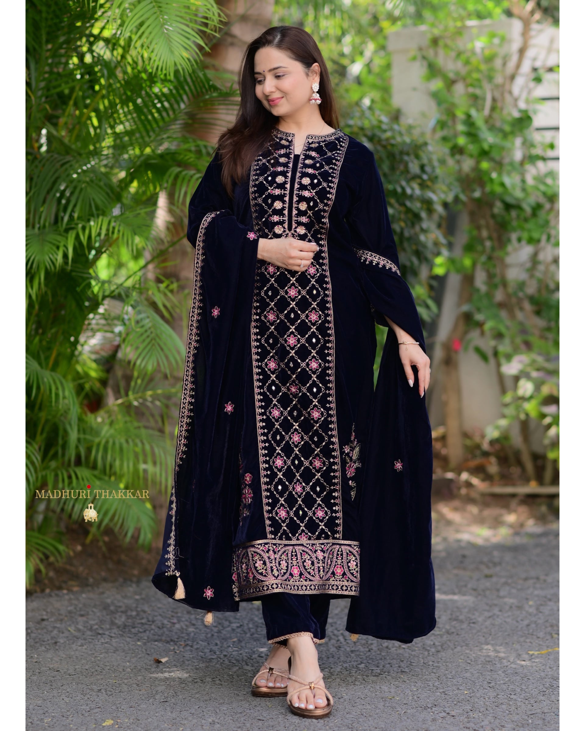 Mirror Work Premium Velvet Suit
