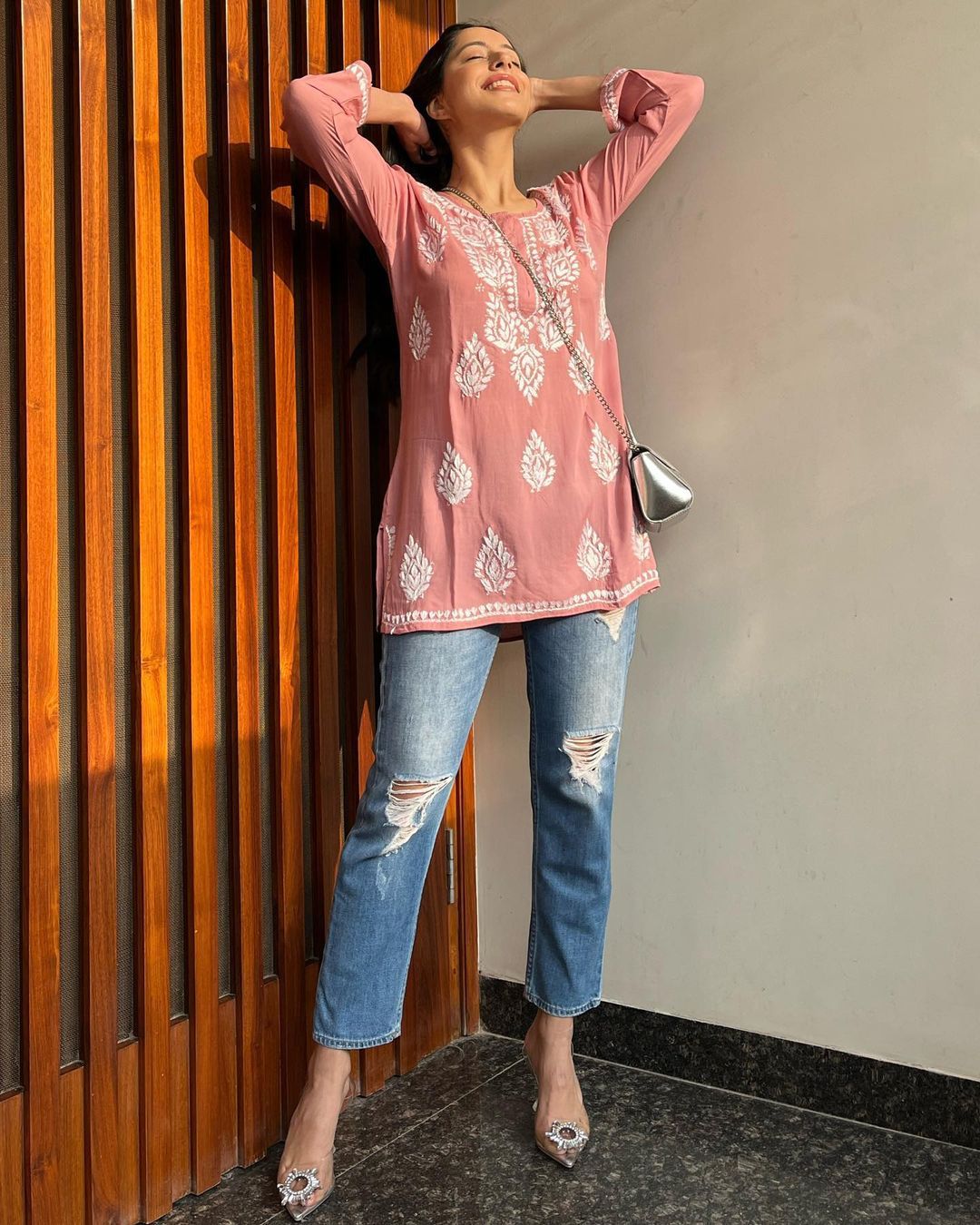 CHIKAN EMBROIDERY COTTON KURTA